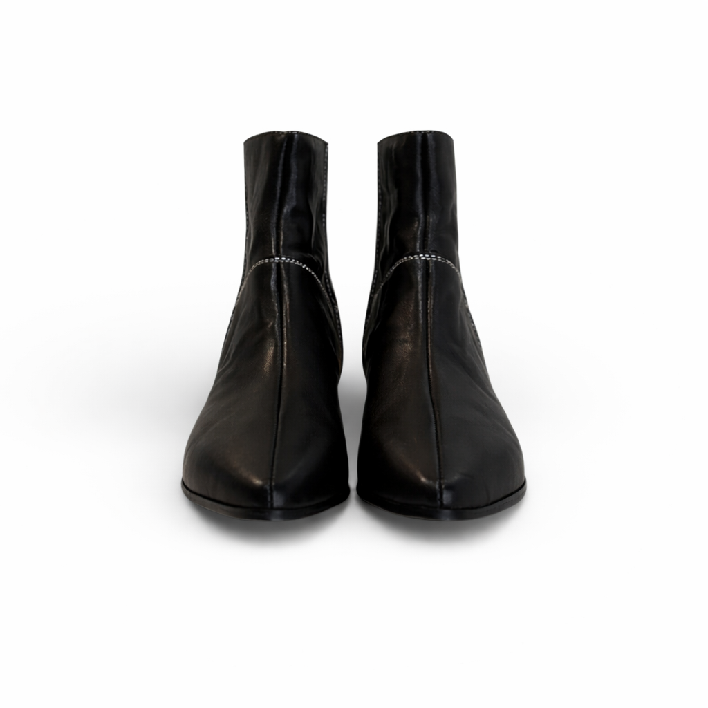 Contour Stitch Boot