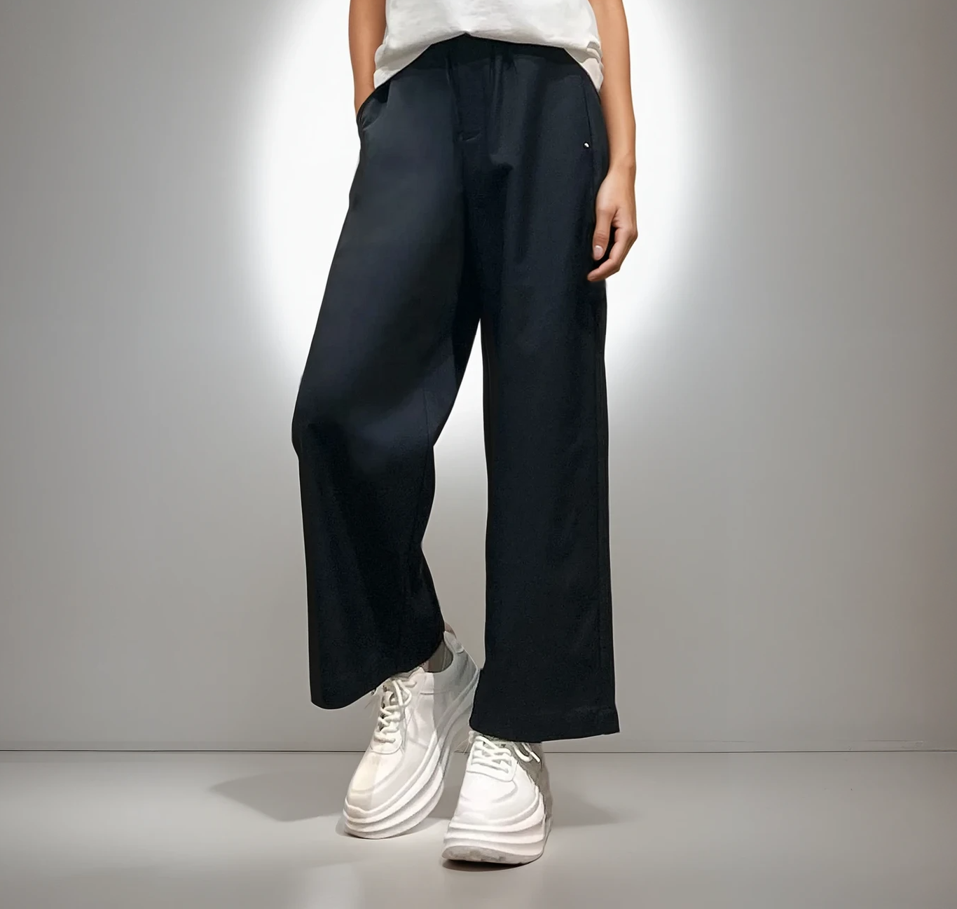 Silk-Blend Wide-Leg Trousers with Gold Leaf Accents