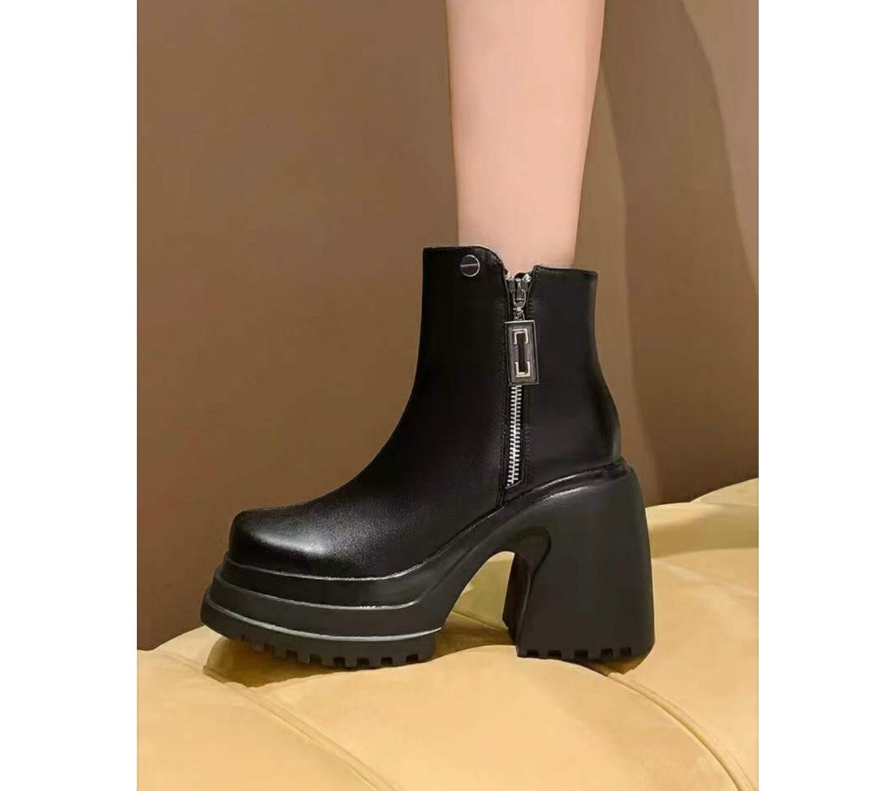 Calfskin High-Heeled Buckle Boots