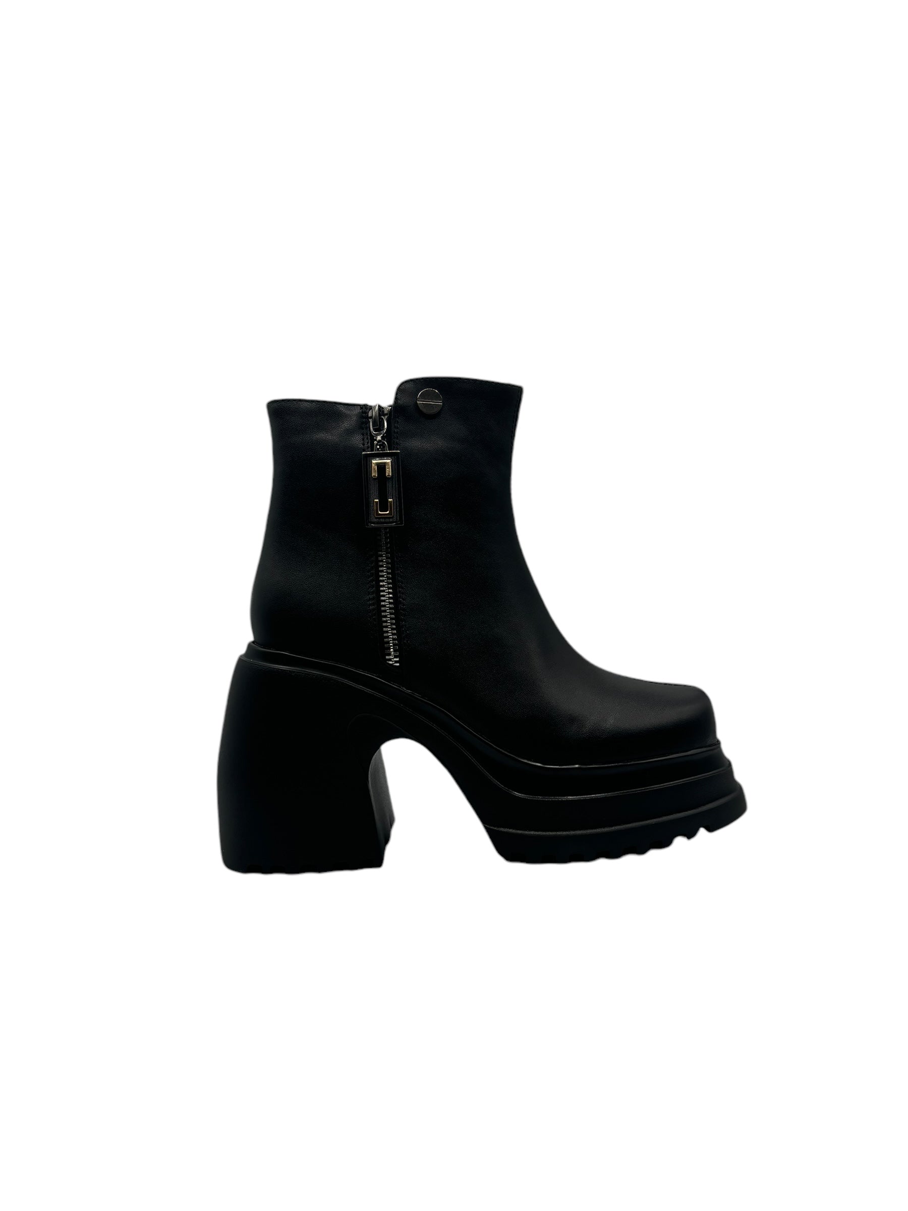 Calfskin High-Heeled Buckle Boots