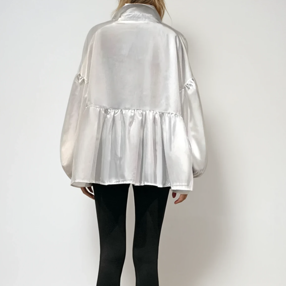 Billowed Collared Cotton-Silk Blouse